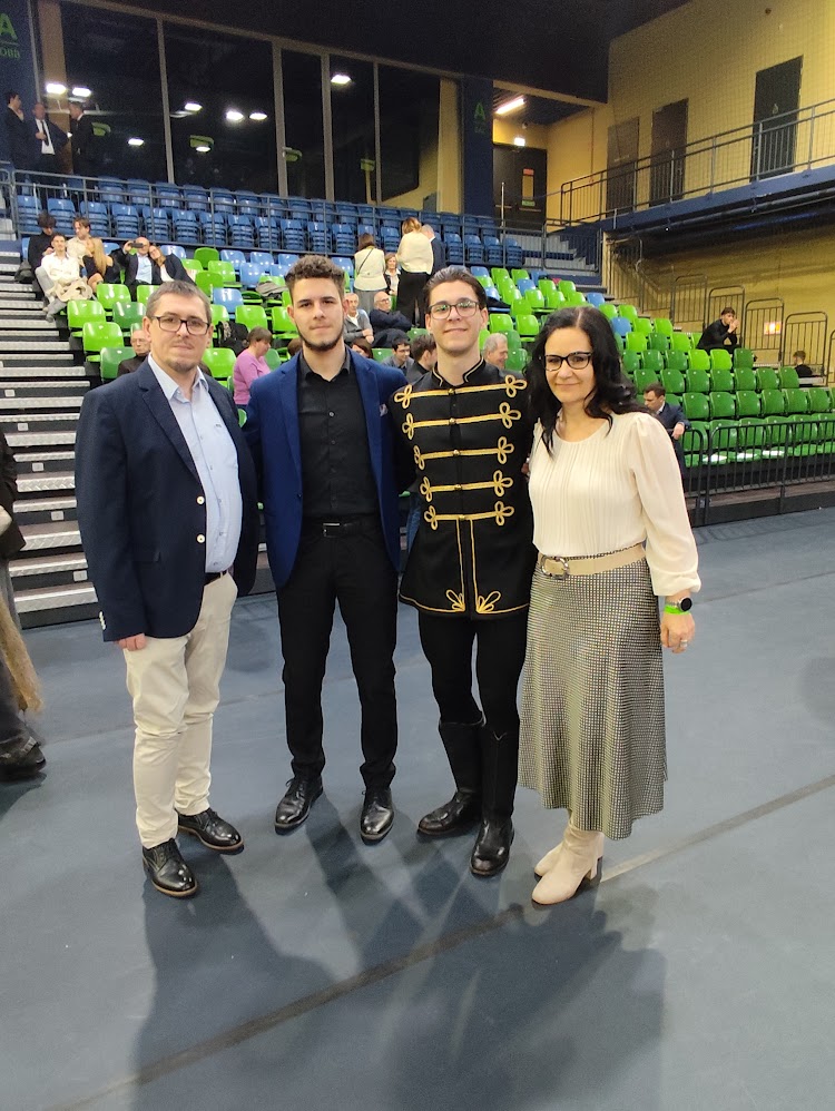 Azul: A királyi pavilon