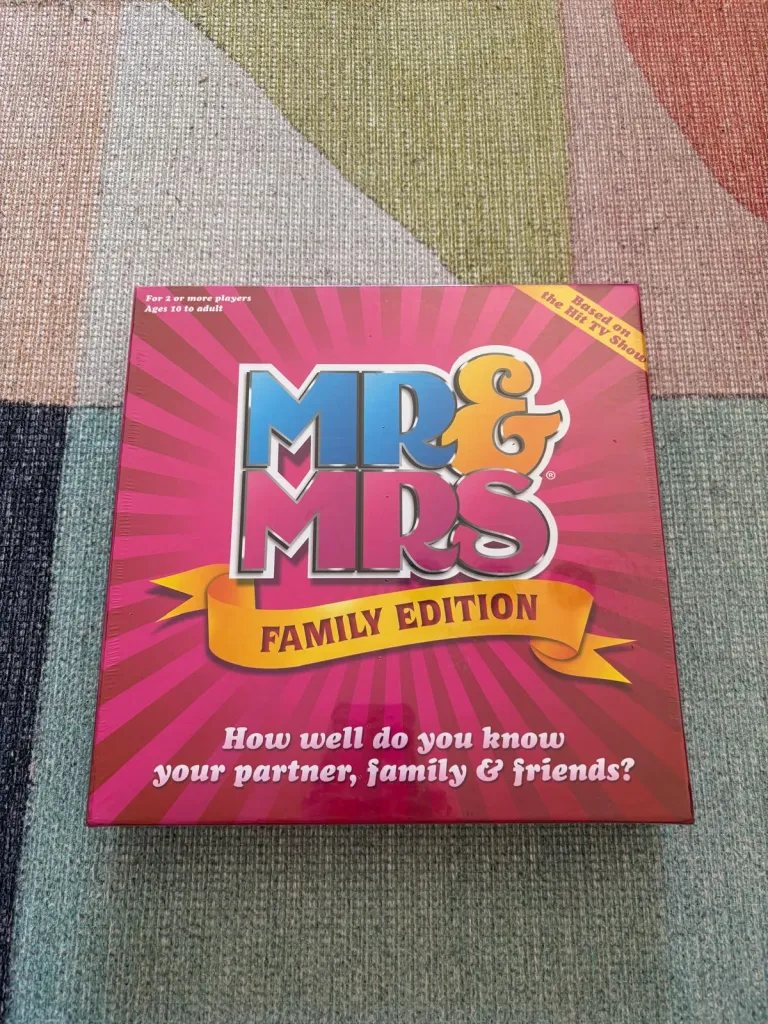Mr & Mrs